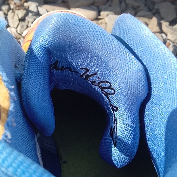 Nike SpongeBob Nickelodeon sneaker - Picture 6 of 8